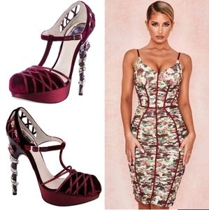 CHRISTIAN DIOR SIZE 10 WINE VELVET HEELS, PLATFORM